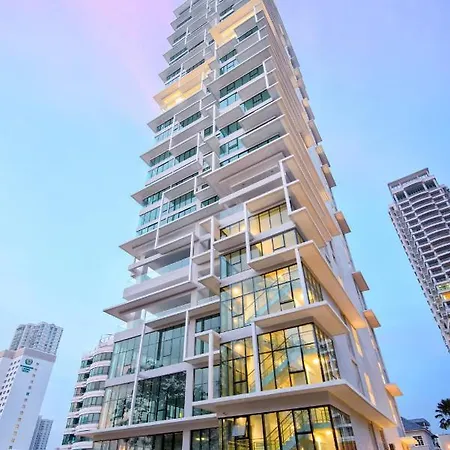 Sunrise Gurney Executive Premium Suite George Town Exterior photo