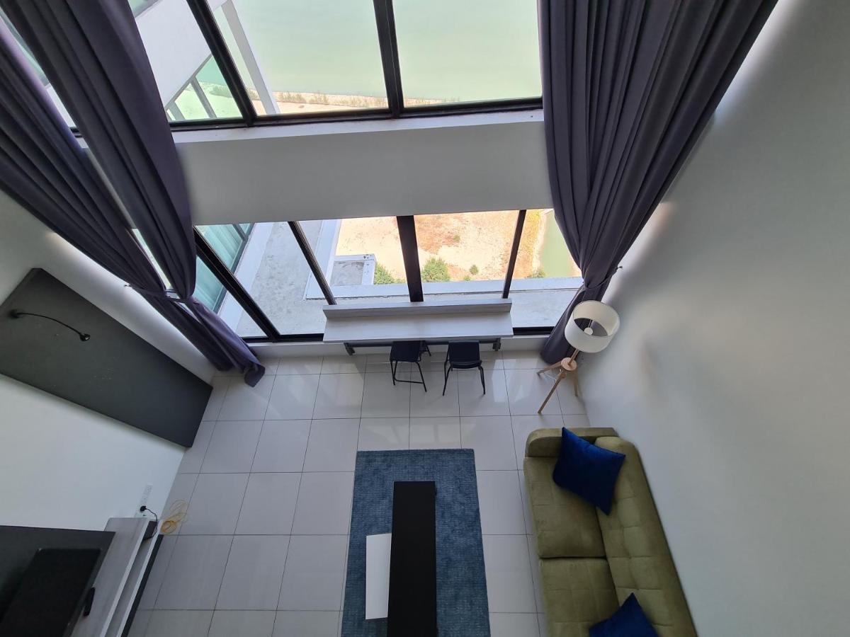 Sunrise Gurney Executive Premium George Town