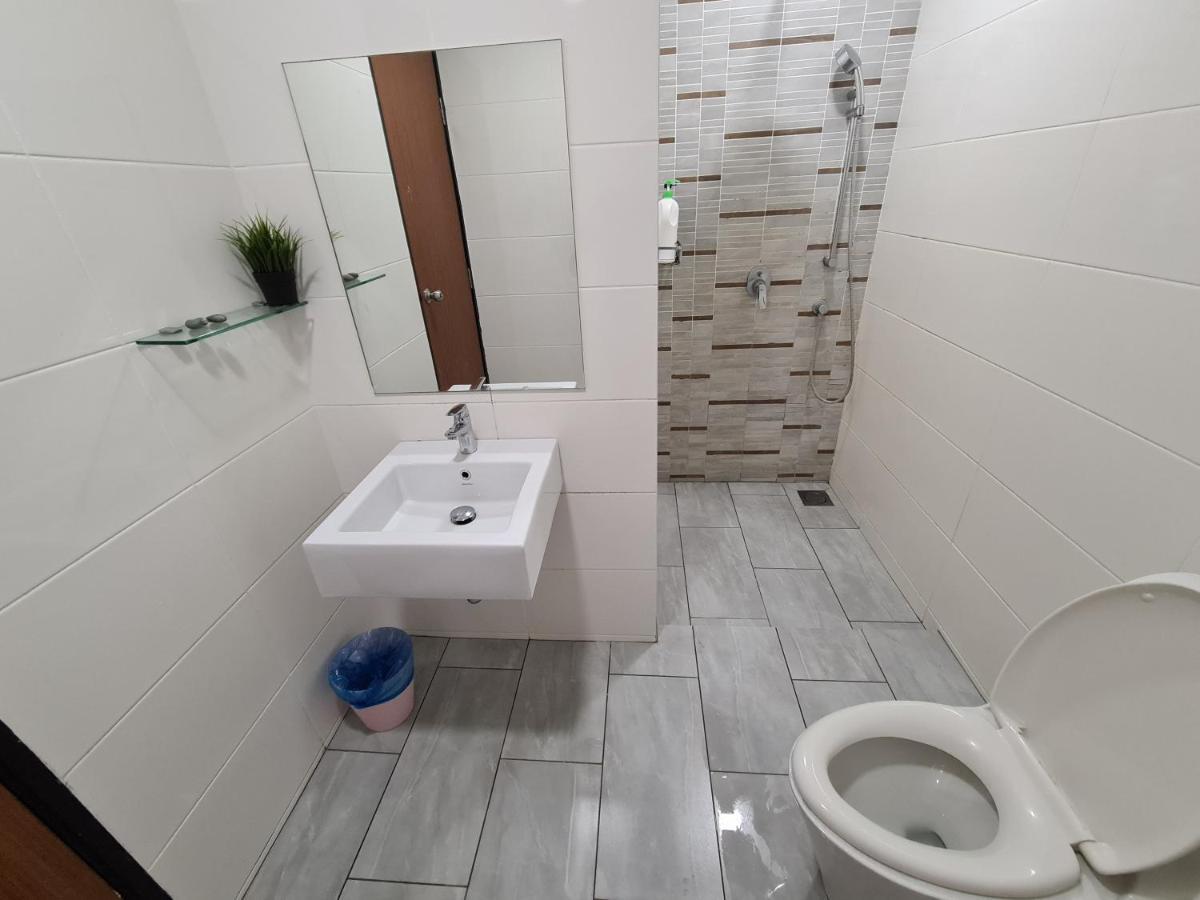 Sunrise Gurney Executive Premium Apartment *